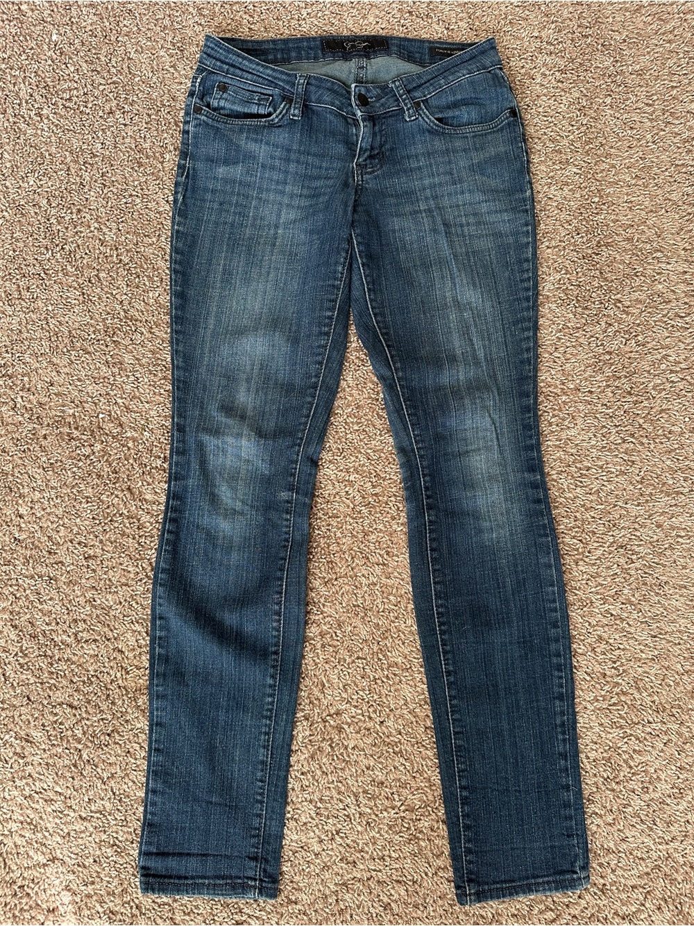 Jessica Simpson Women’s Skinny Stretch Blue Medium Wash Denim Jeans, 5-Pocket